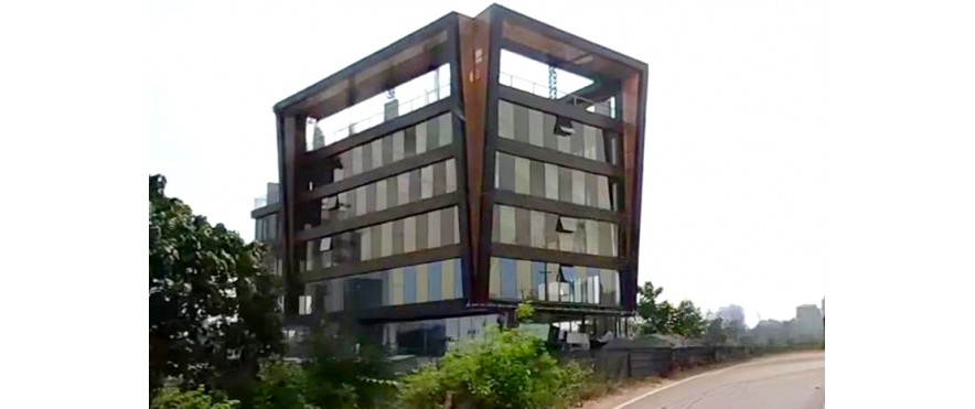 SpazeOne - Ritz Plaza